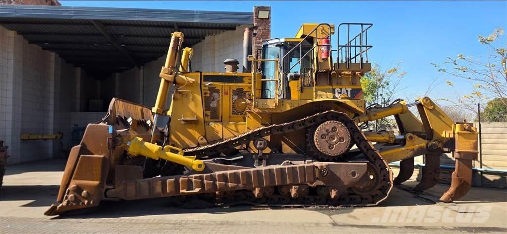 CAT D10T Bulldozer