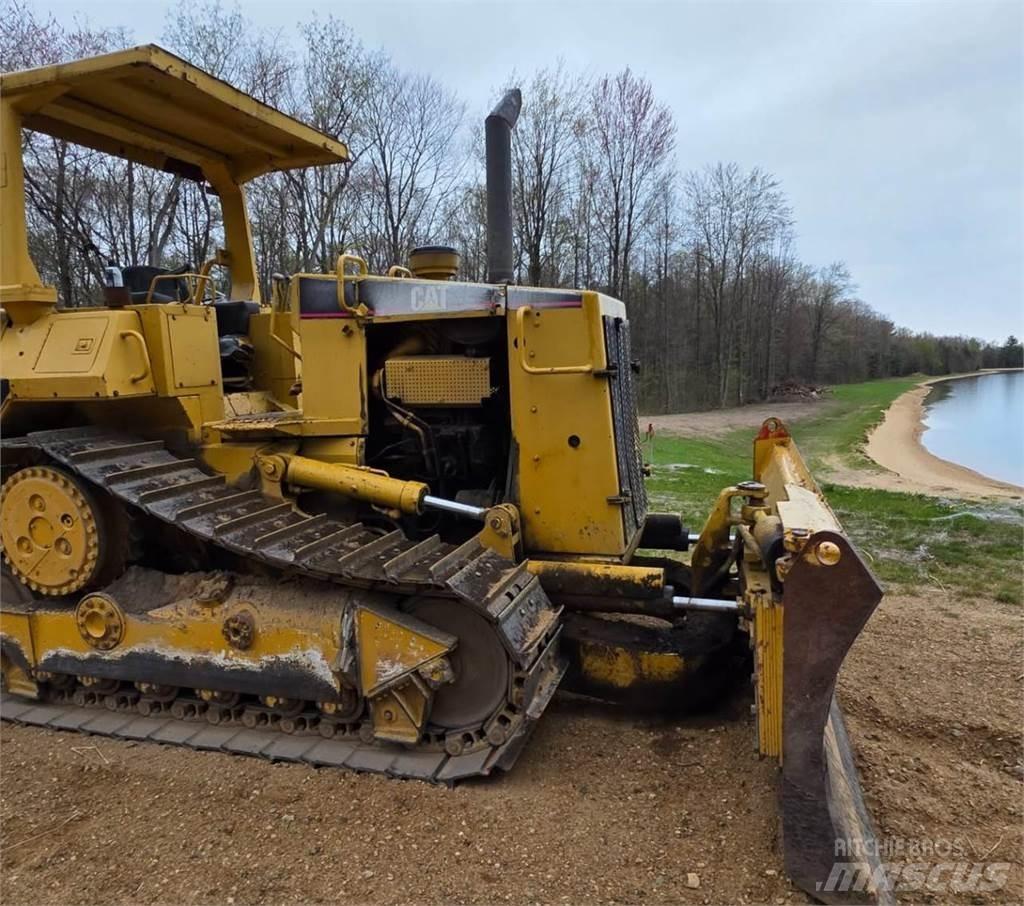 CAT D5H Bulldozer