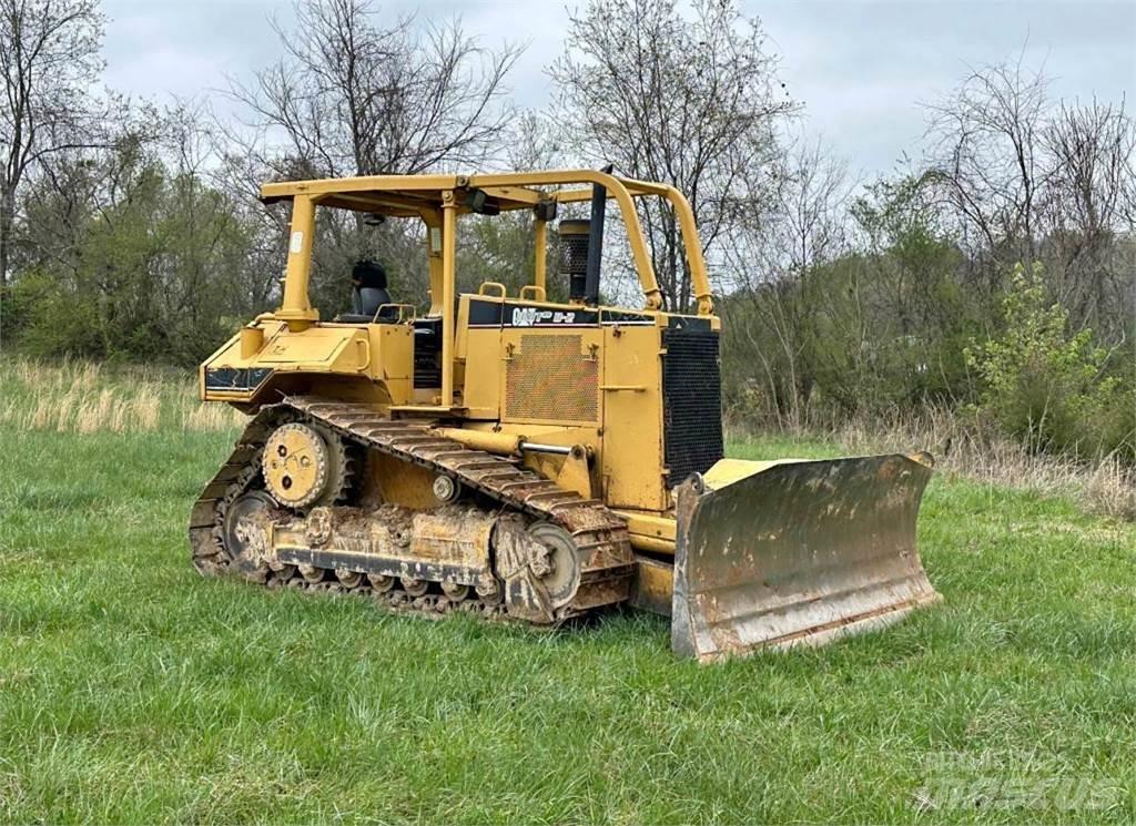 CAT D6M XL Bulldozer