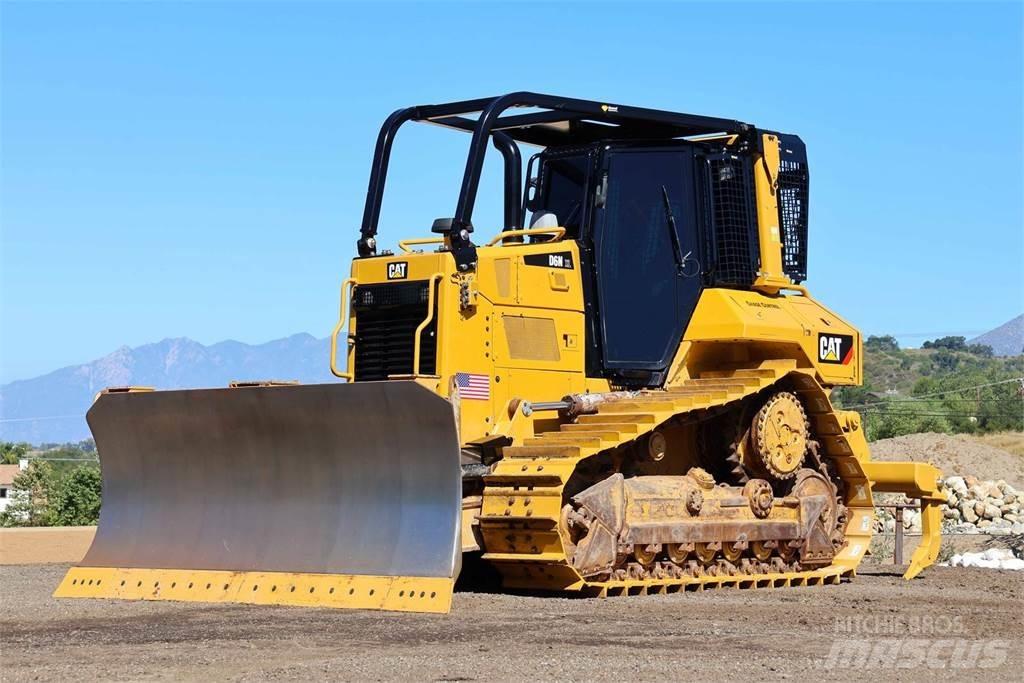 CAT D6N XL Bulldozer