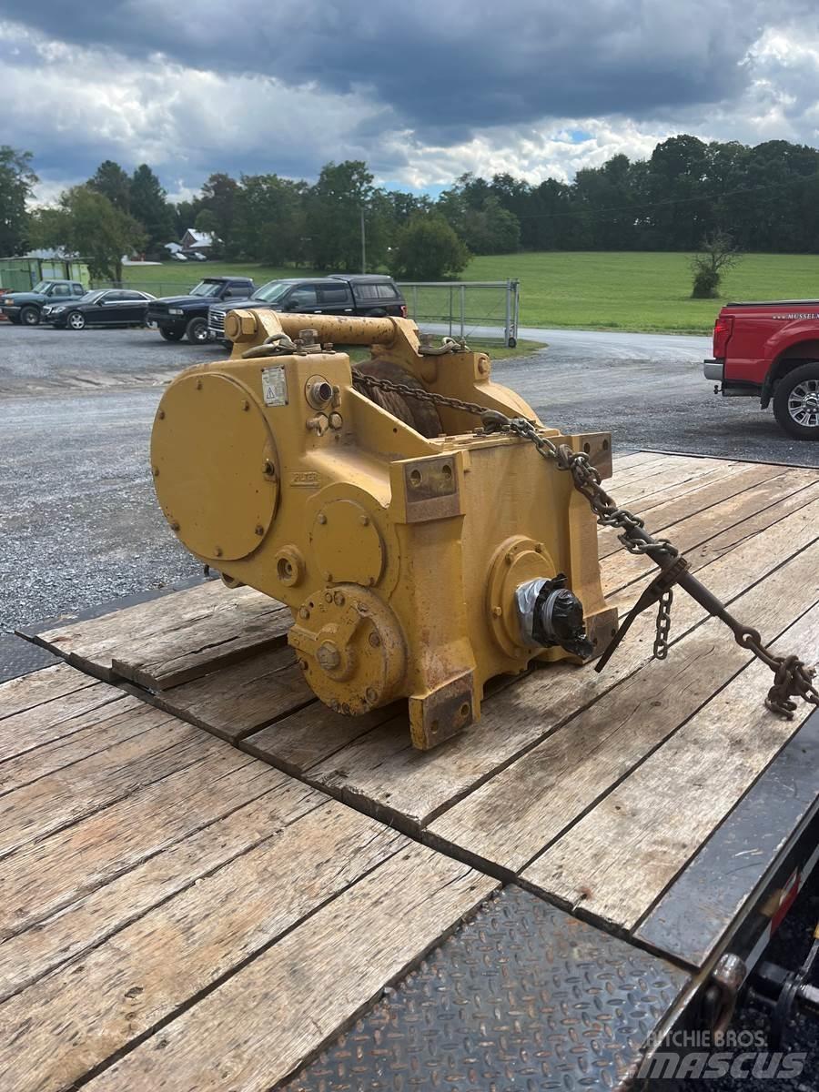 CAT D6T Bulldozer