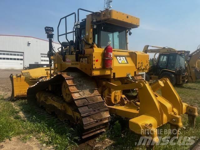 CAT D6T Bulldozer