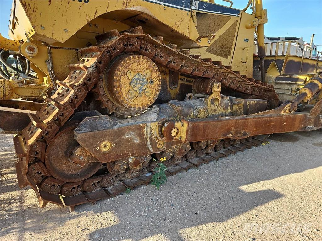 CAT D8T Bulldozer