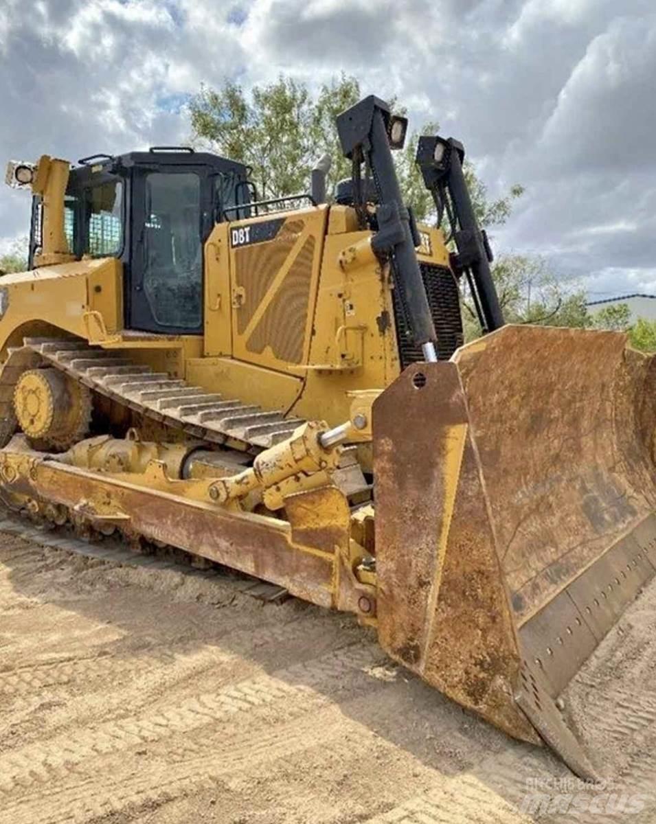 CAT D8T Bulldozer