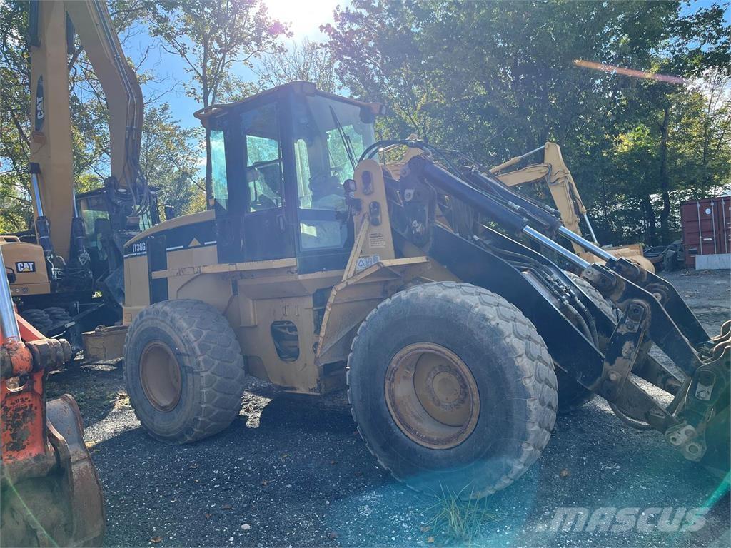 CAT IT38G Radlader