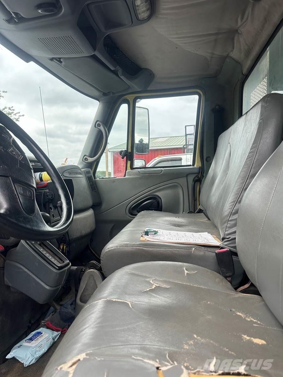 Finn T120 Futterverteilwagen