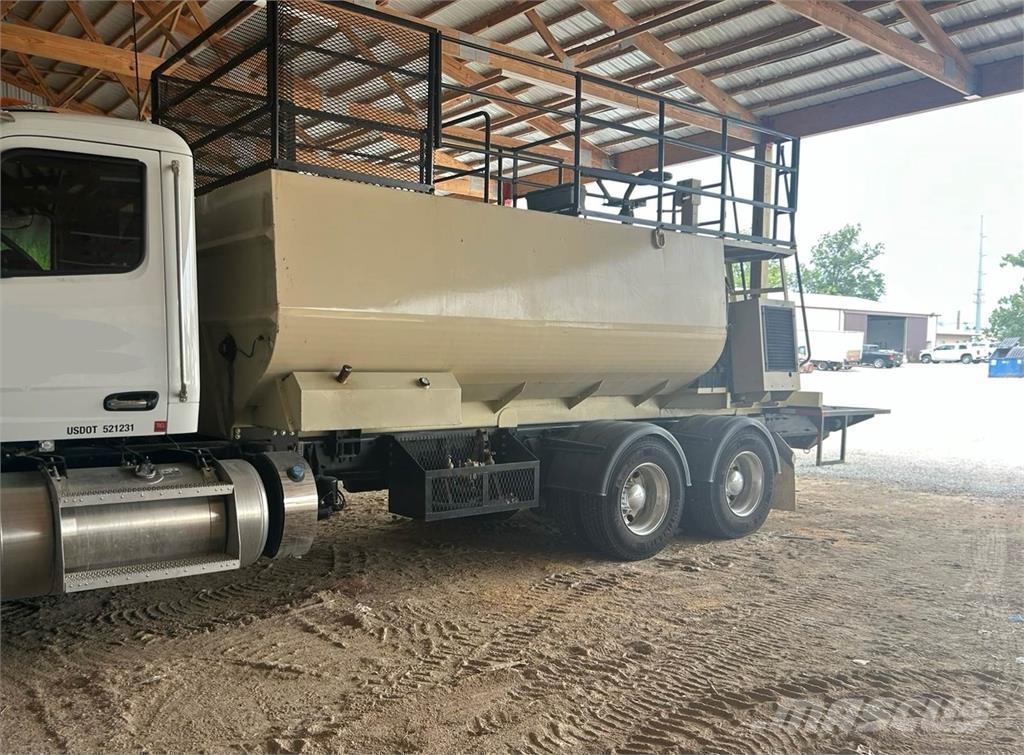 Finn T330 Futterverteilwagen
