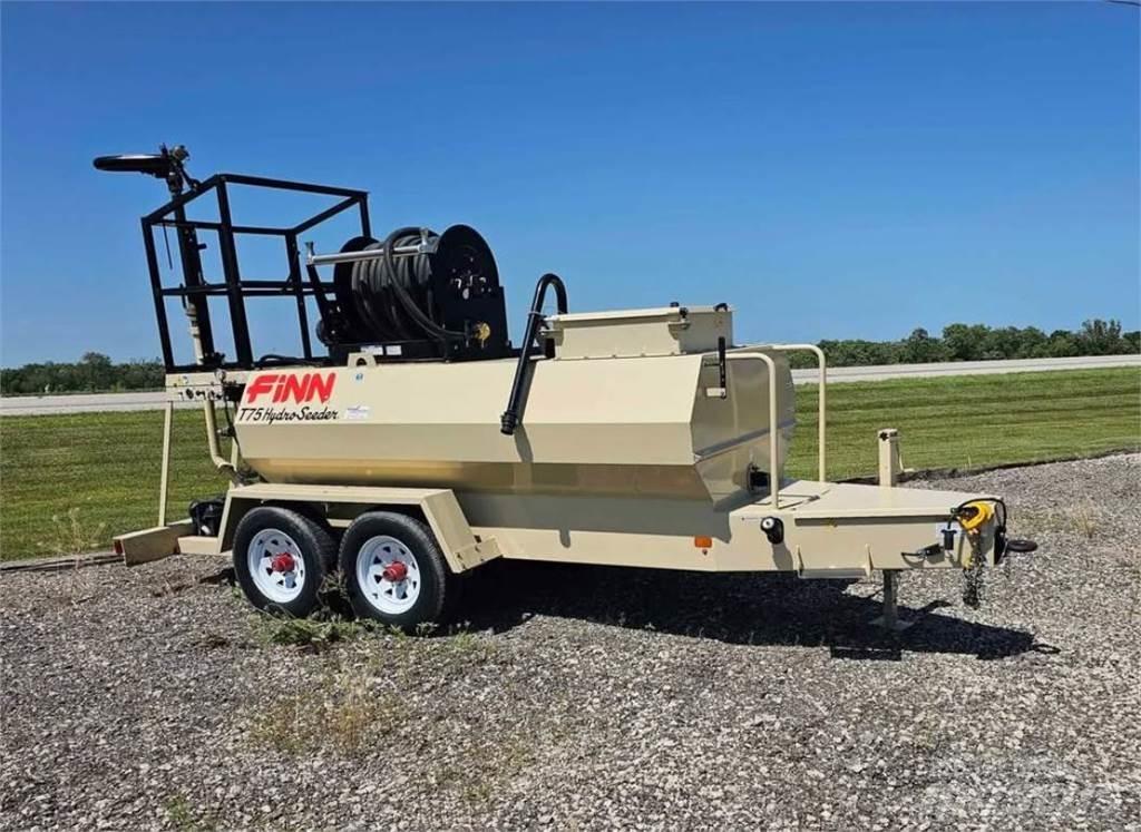 Finn T75T Futterverteilwagen