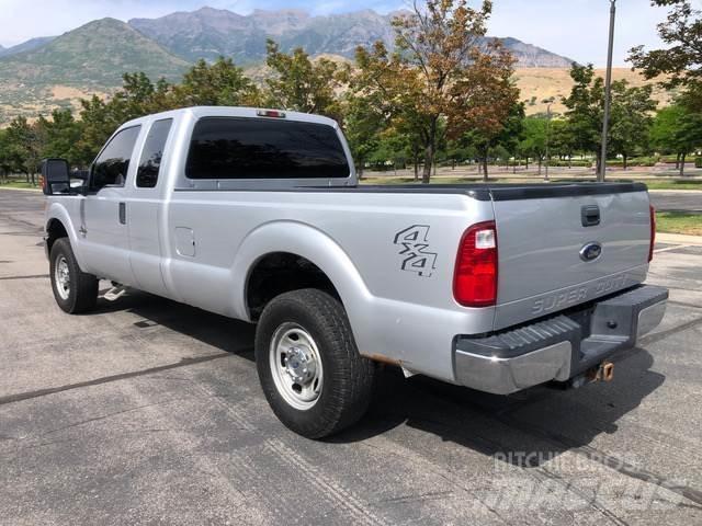 Ford F-250 Pickup/Pritschenwagen