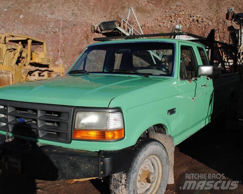 Ford F-250 Pickup/Pritschenwagen