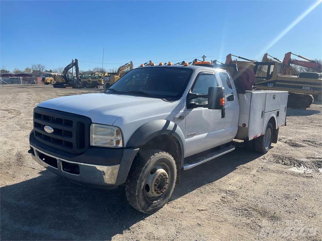 Ford F-450 Kommunal-Sonderfahrzeuge