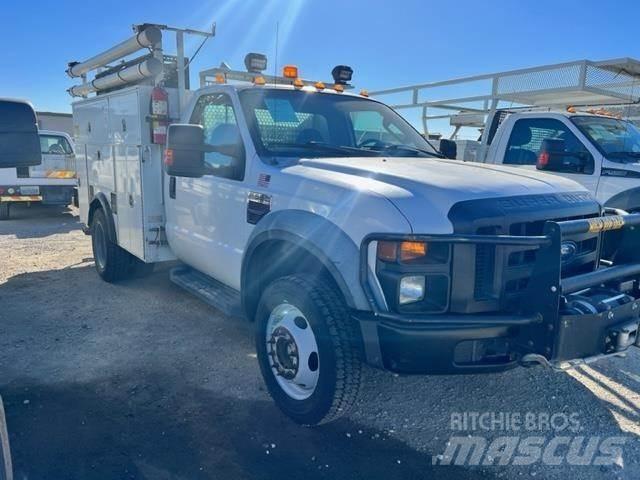 Ford F-550 Kommunal-Sonderfahrzeuge