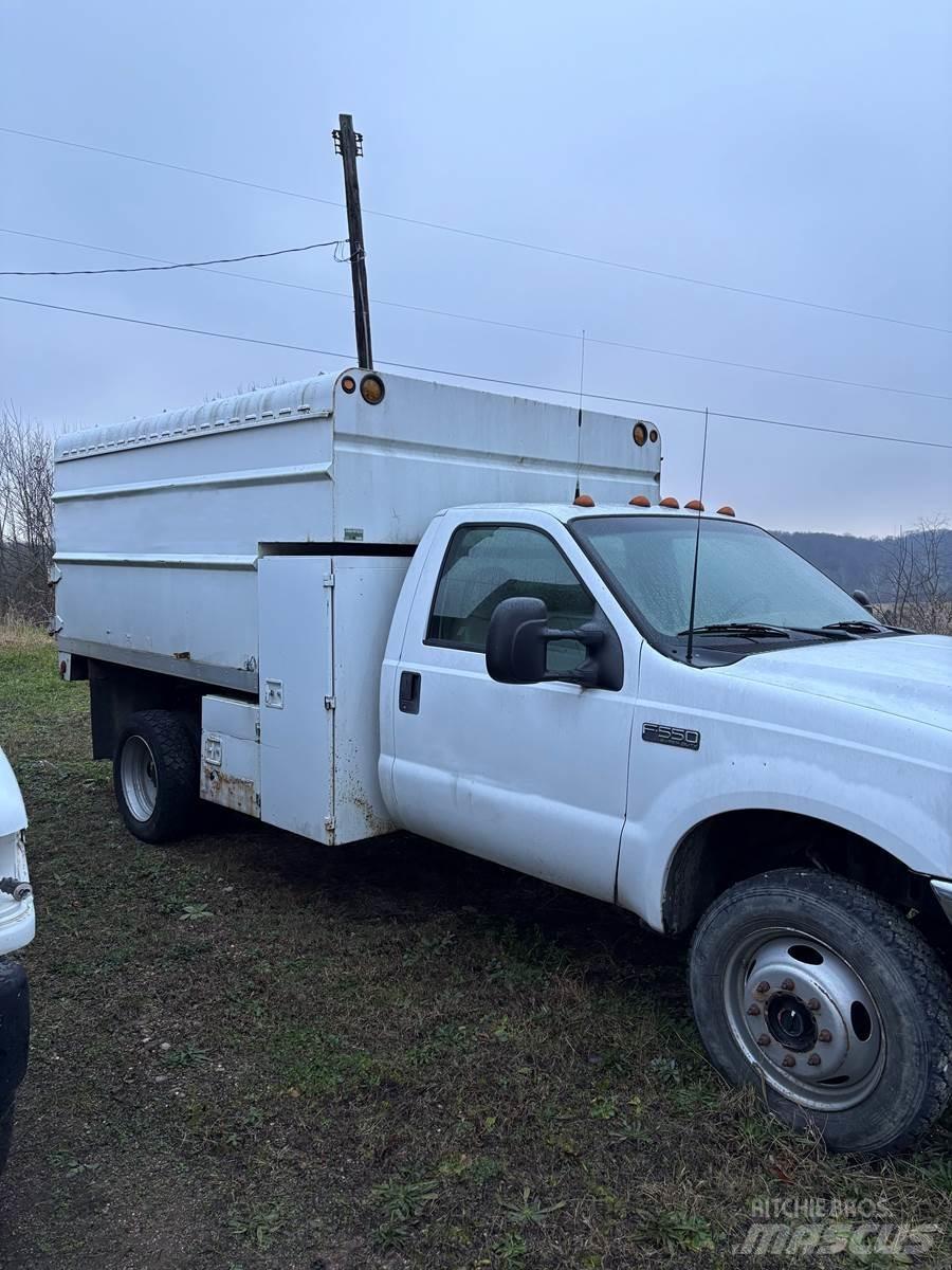Ford F-550 Kommunal-Sonderfahrzeuge