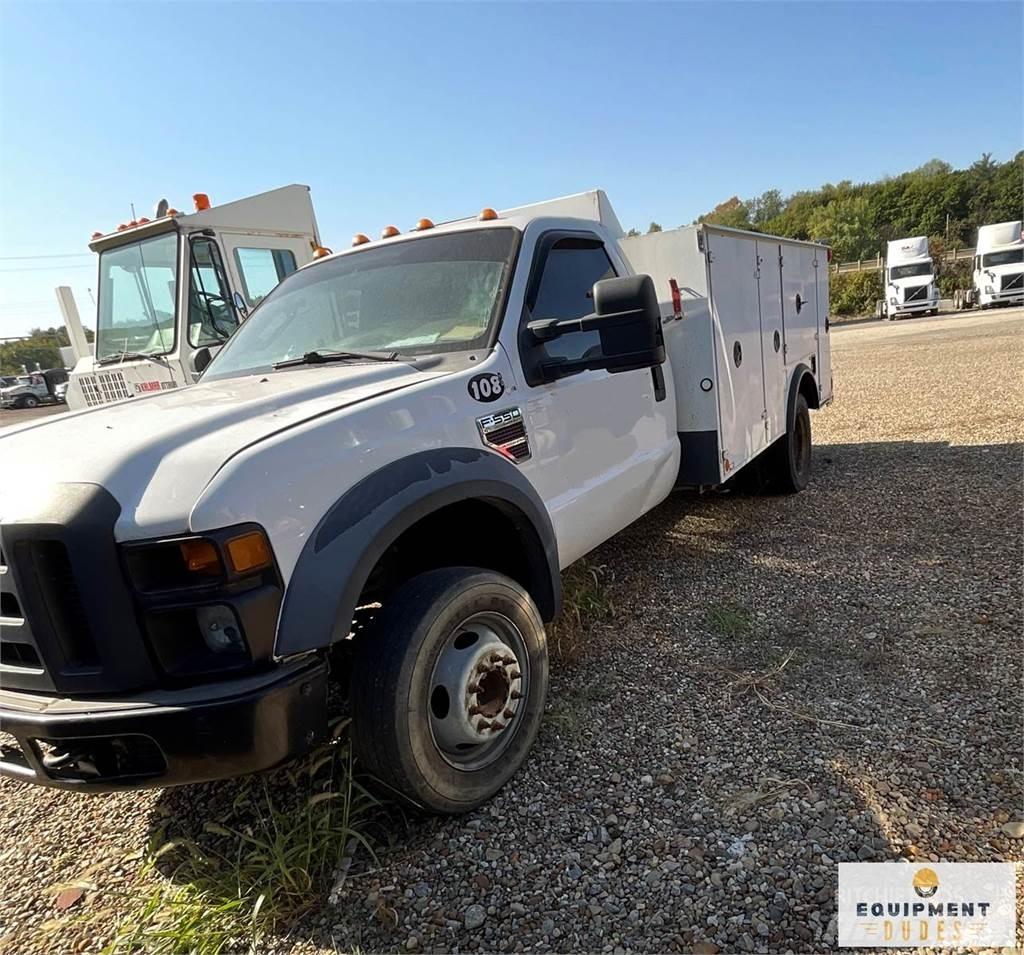 Ford F-550 Kommunal-Sonderfahrzeuge