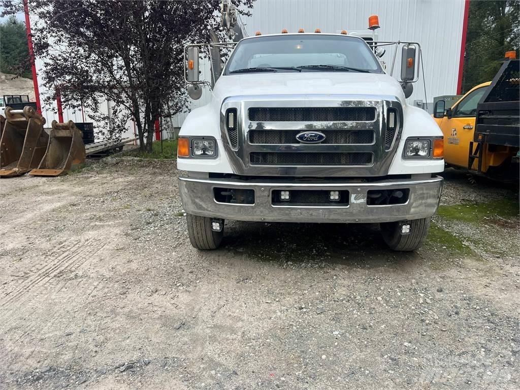 Ford F-750 Kommunal-Sonderfahrzeuge