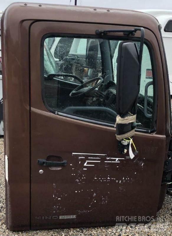 Hino 238 Transport Sonstige