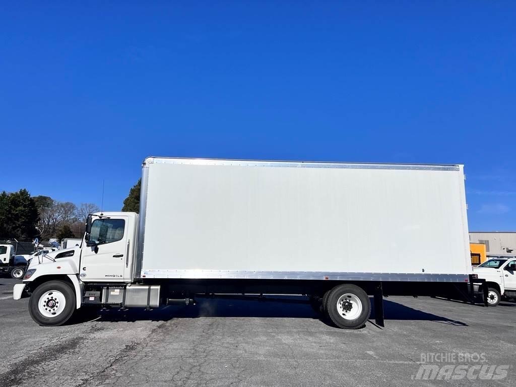 Hino L6 Kastenaufbau