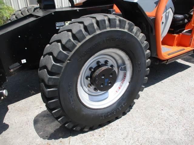 JLG 1055 Teleskoplader