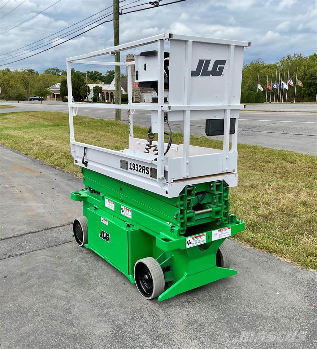 JLG 1932RS Scheren-Arbeitsbühnen