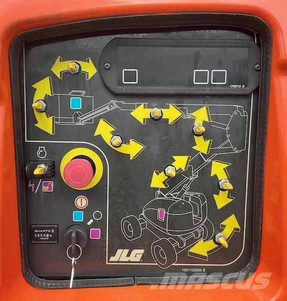 JLG 600AJ Andere Arbeitsbühnen