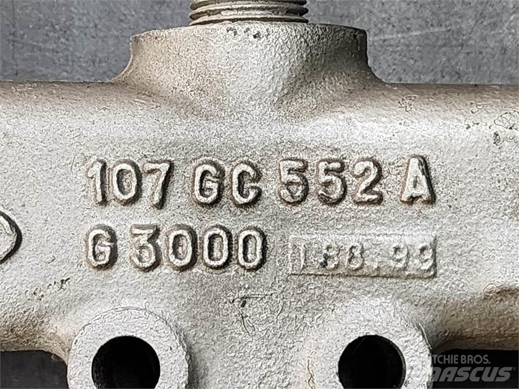 Mack E7 Transport Sonstige