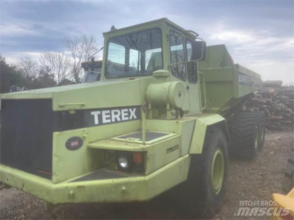 Terex 2566 Lieferwagen