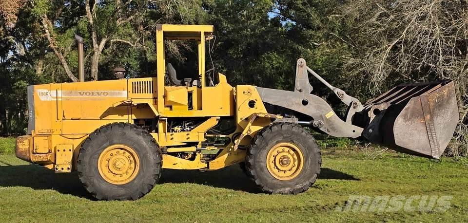 Volvo L90C Radlader