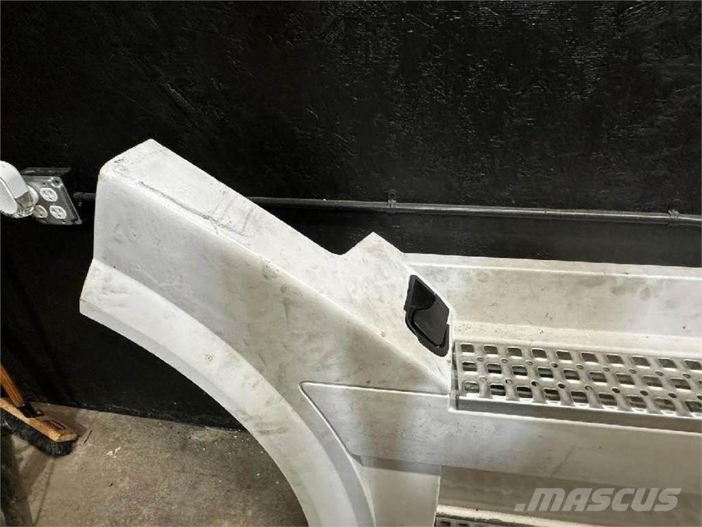 Volvo VNL Sonstige Baumaschinen