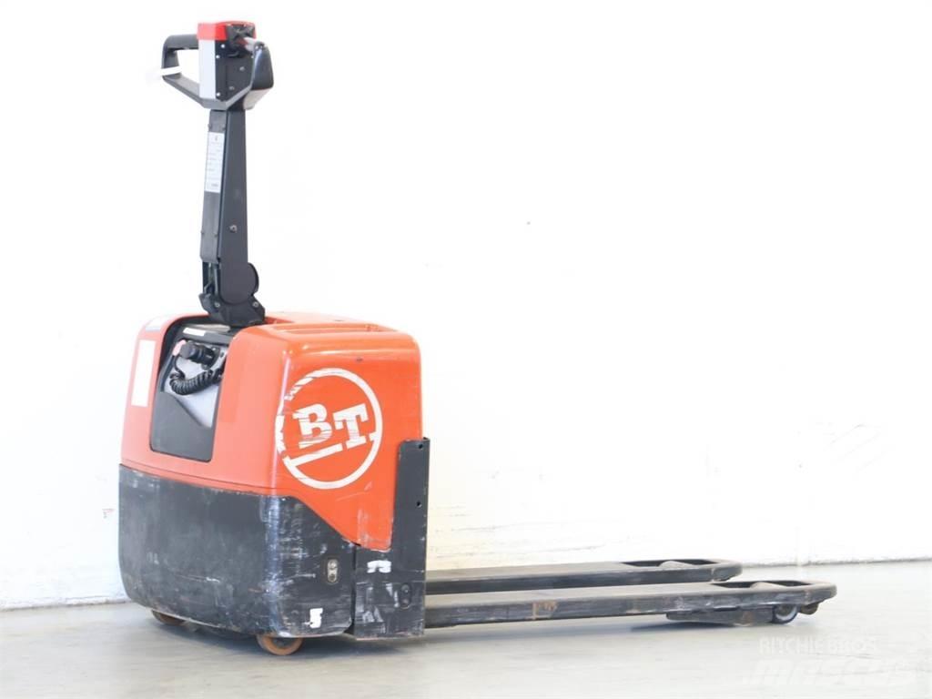 BT LWE 130 Deichselstapler