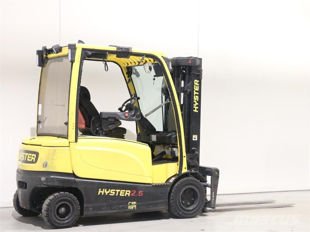 Hyster J2,5XN Elektro Stapler