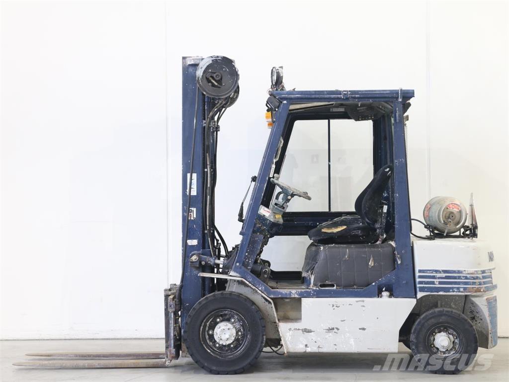 Komatsu FG25HT-11 Andere Gabelstapler