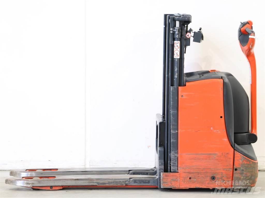 Linde D08/1160 Deichselstapler