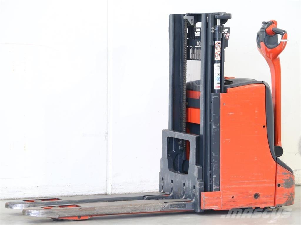 Linde D08/1160 Deichselstapler