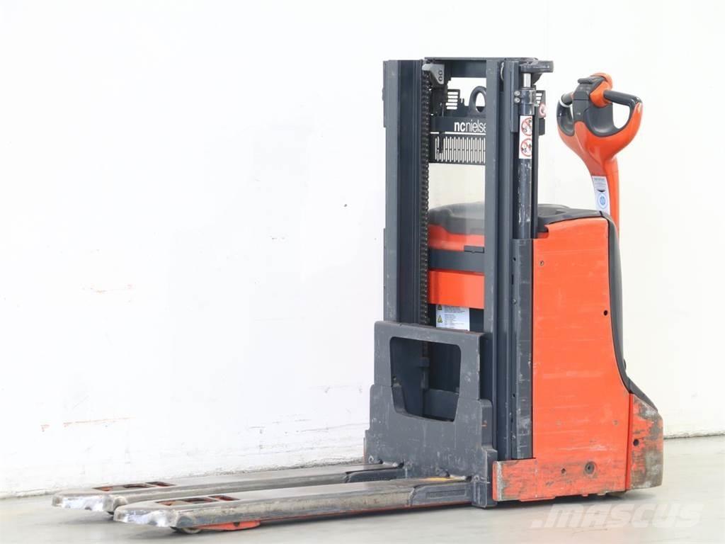 Linde D08/1160-00 Deichselstapler