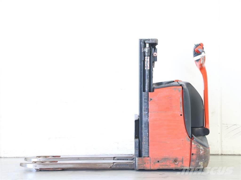 Linde D08/1160-00 Deichselstapler