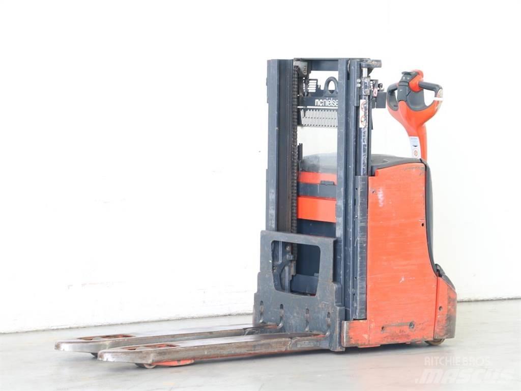 Linde D08/1160-00 Deichselstapler