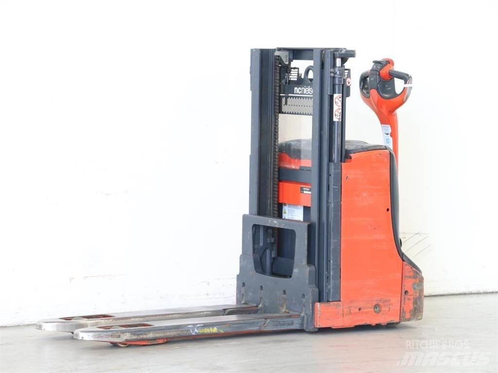 Linde D08/1160-00 Deichselstapler