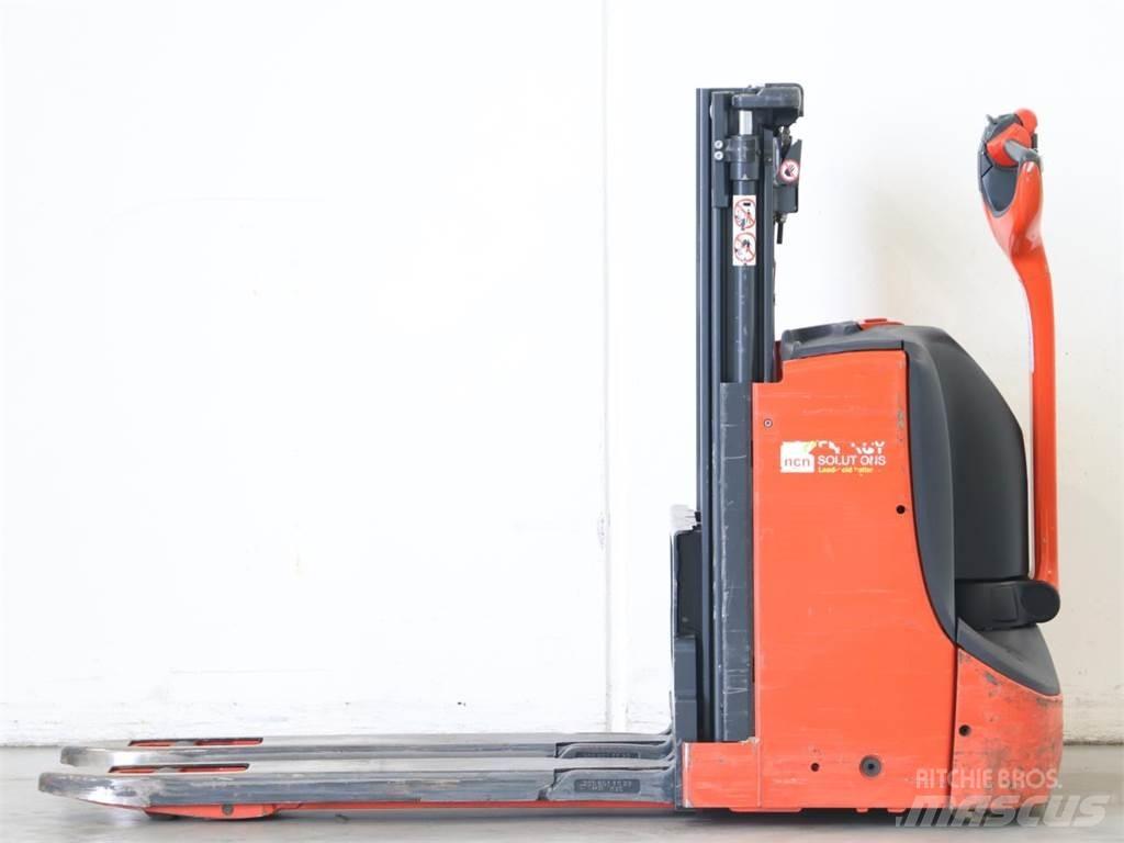 Linde D08/1160-01 Deichselstapler