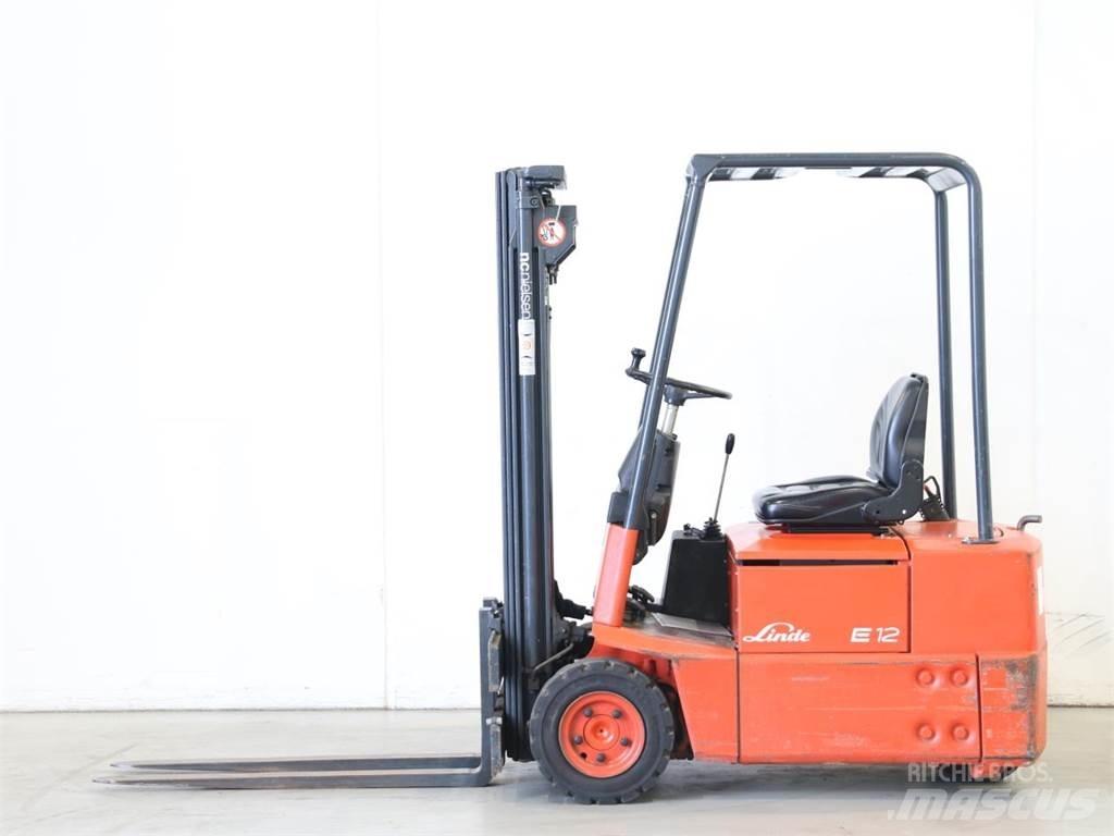Linde E12/324 Elektro Stapler