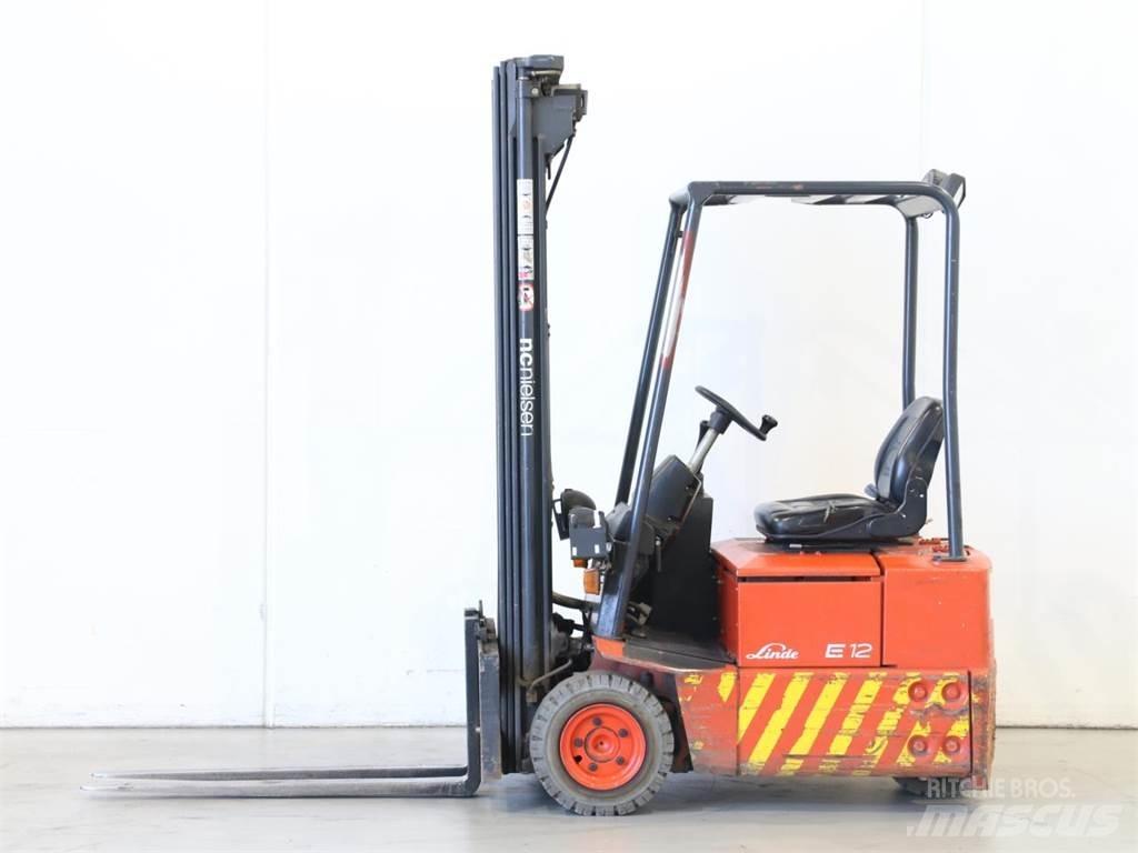 Linde E12/324 Elektro Stapler