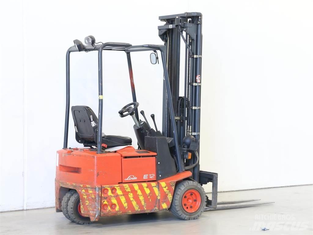 Linde E12/324 Elektro Stapler