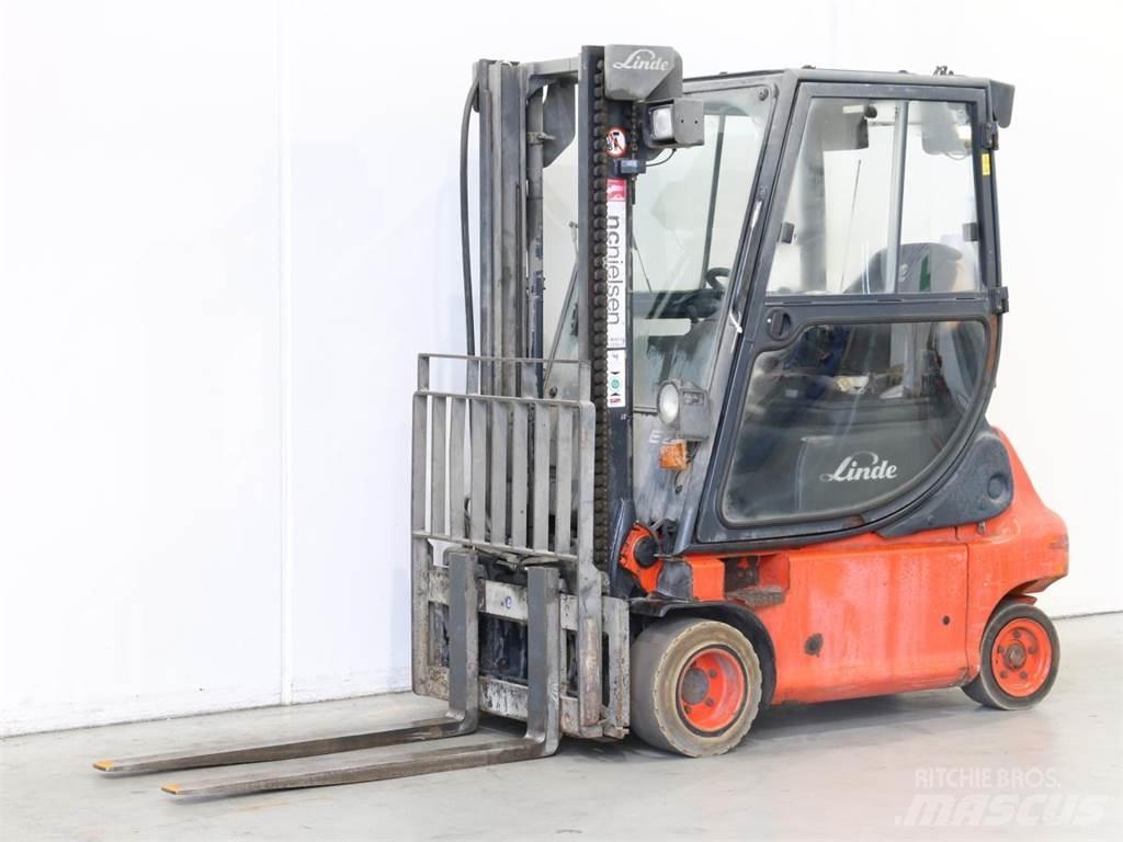 Linde E20P/335-02 Elektro Stapler