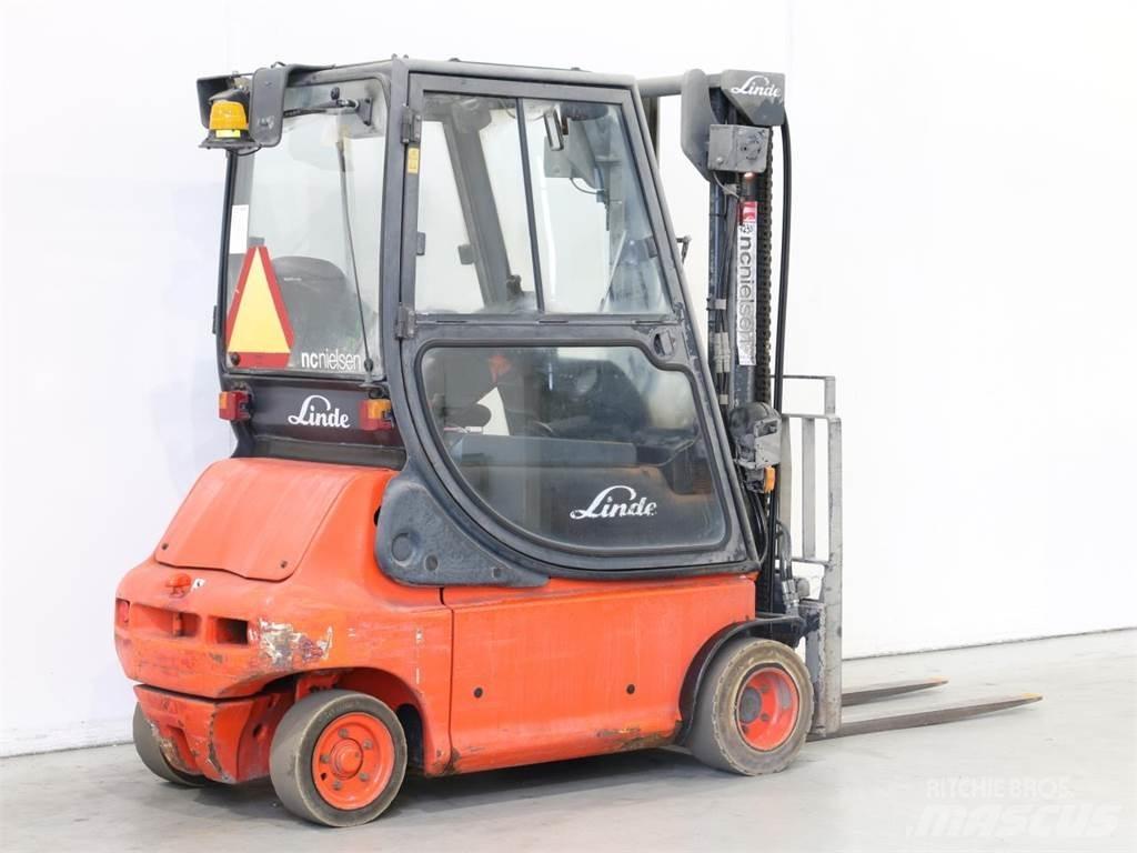 Linde E20P/335-02 Elektro Stapler