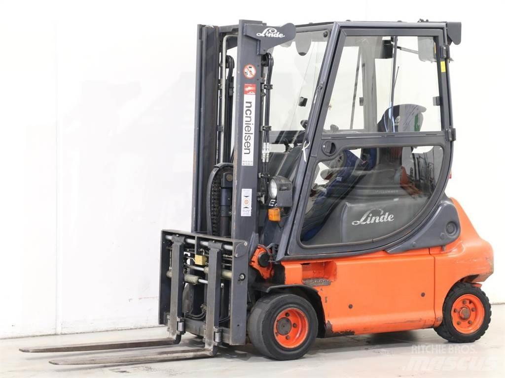 Linde E20P/335-02 Elektro Stapler