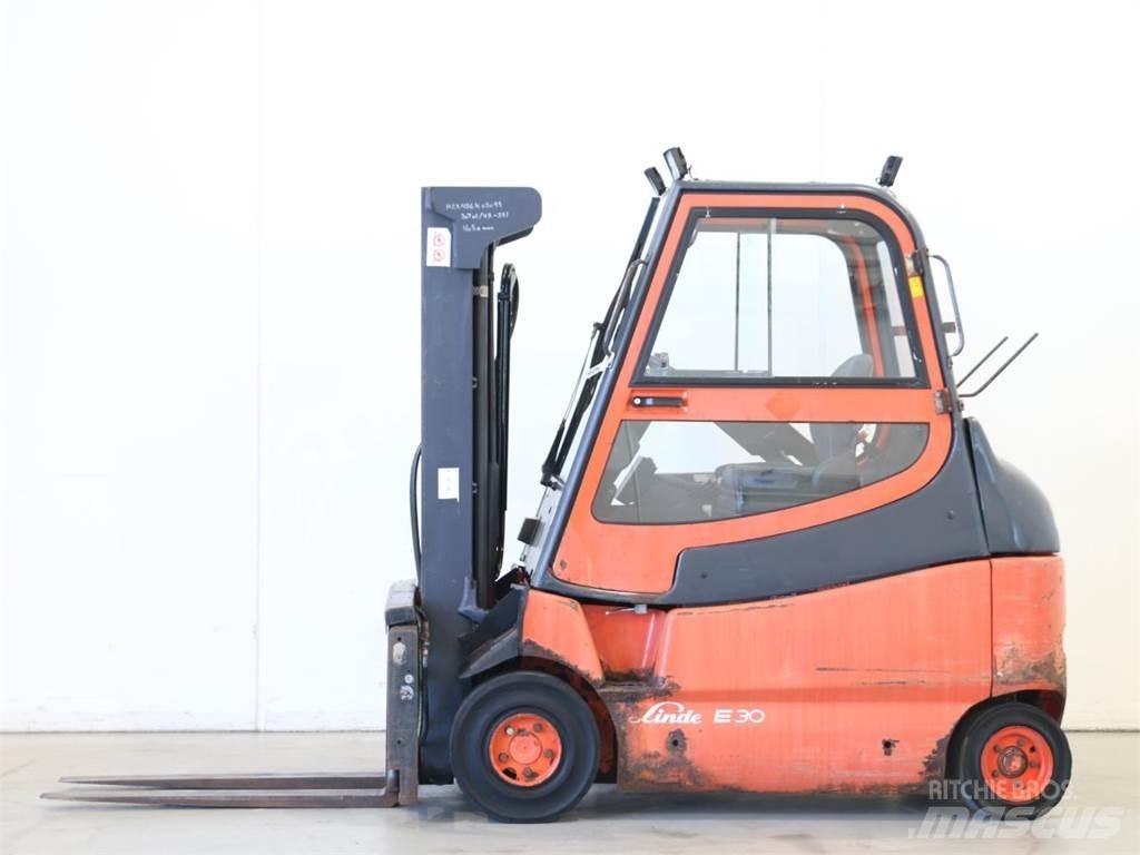 Linde E25-600/336 Elektro Stapler