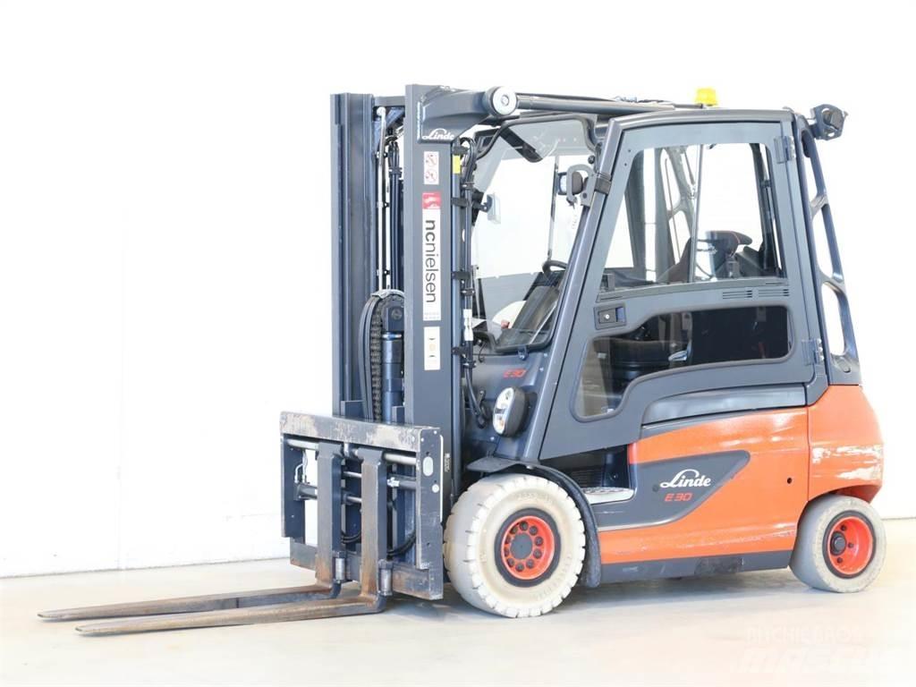 Linde E30/387 Elektro Stapler