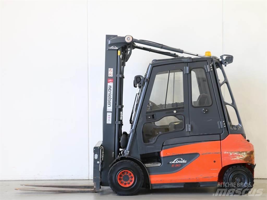 Linde E30/387 Elektro Stapler