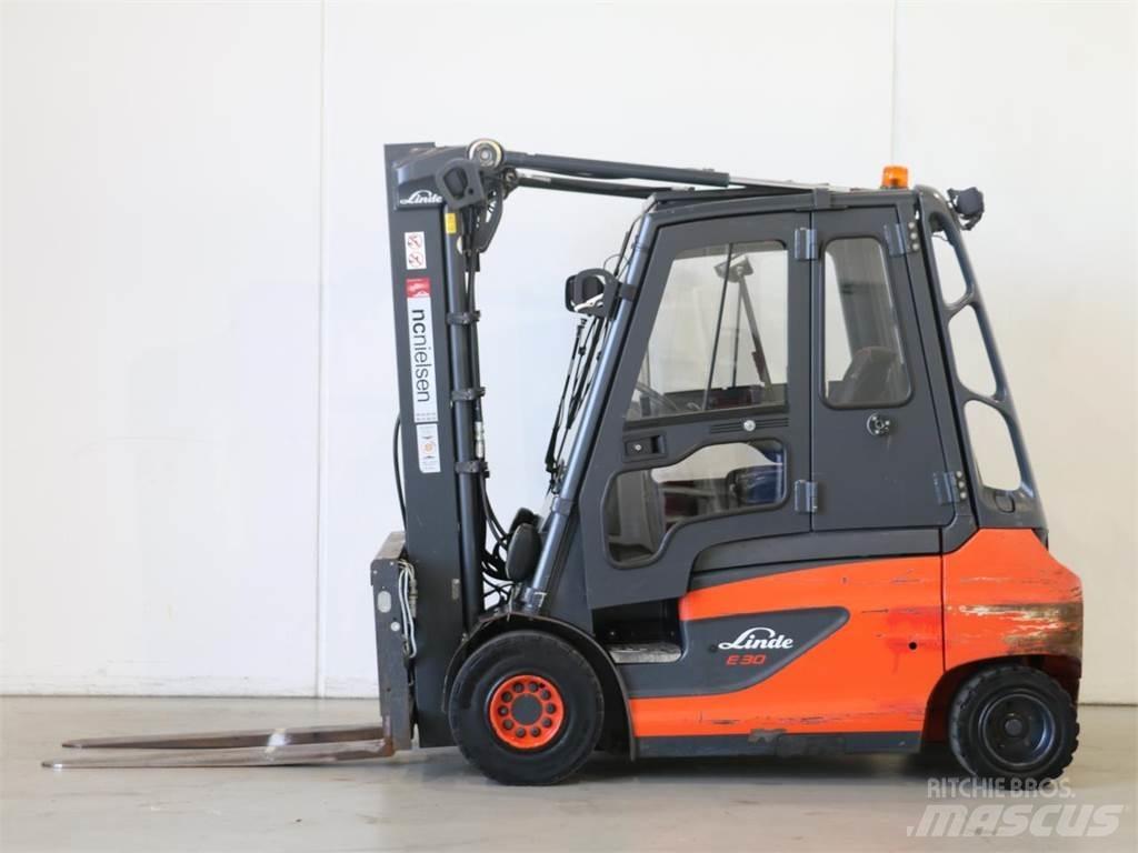 Linde E30/387 Elektro Stapler