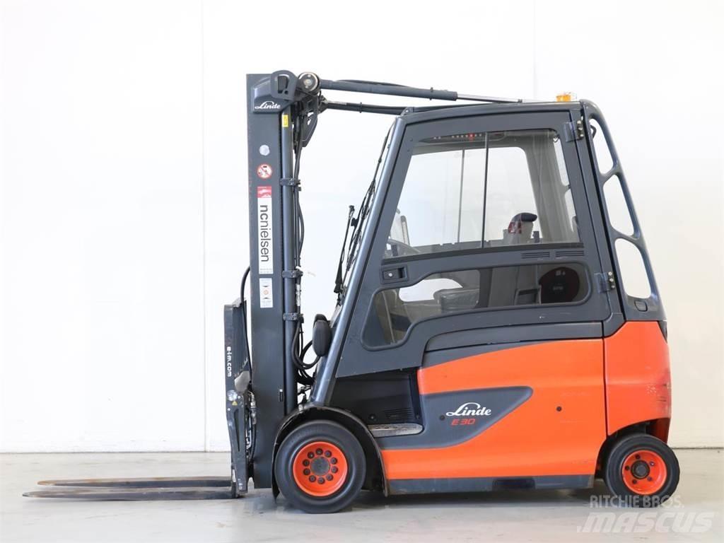 Linde E30/600HL/387 Elektro Stapler