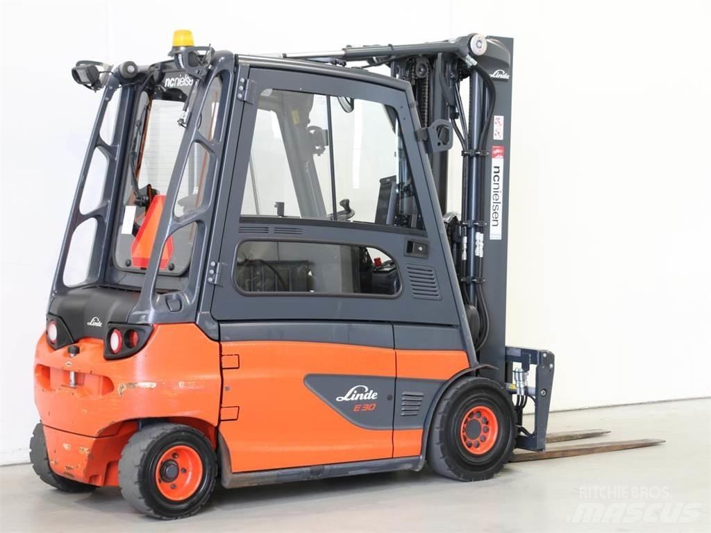 Linde E30L/387 Elektro Stapler